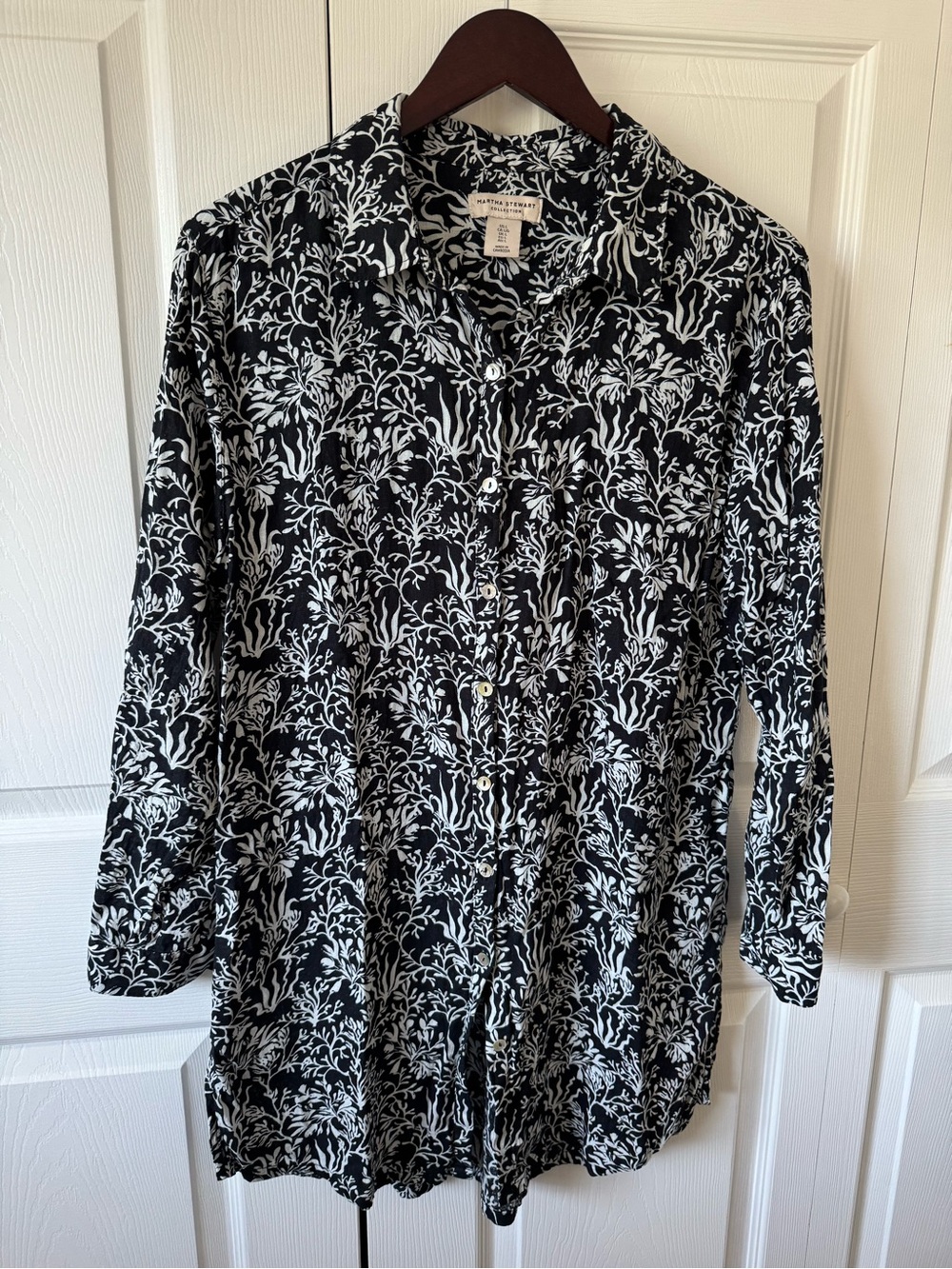 Martha Stewart Linen Black and White Beachy Coral Print Swim Suit Cover Up